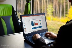 how to work remotely in öffentlichen verkehrsmitteln 1